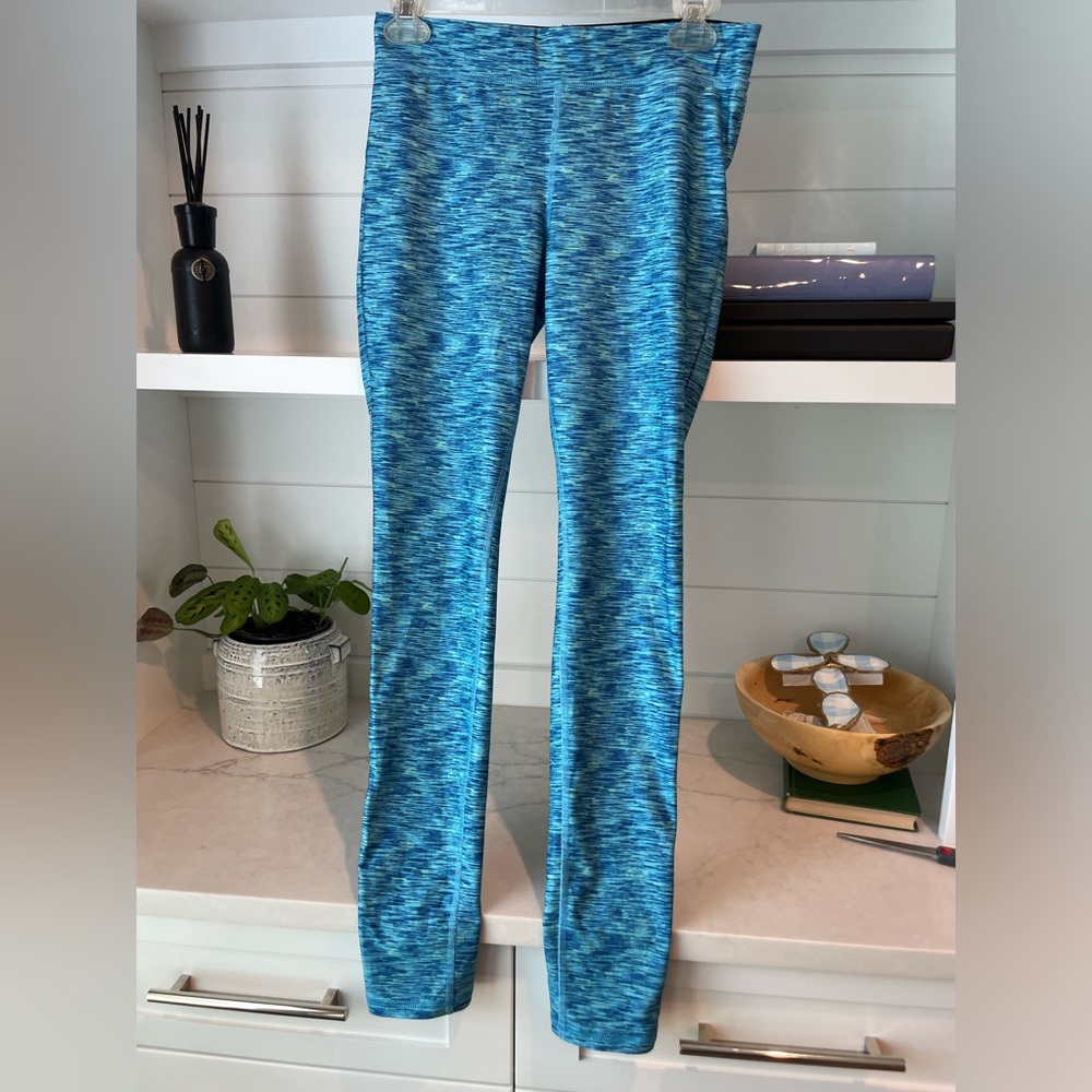 Mossimo Supply Co yoga pants size medium